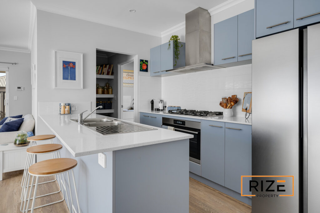 15 Formosa Way, Banksia Grove_LR_Logo-19