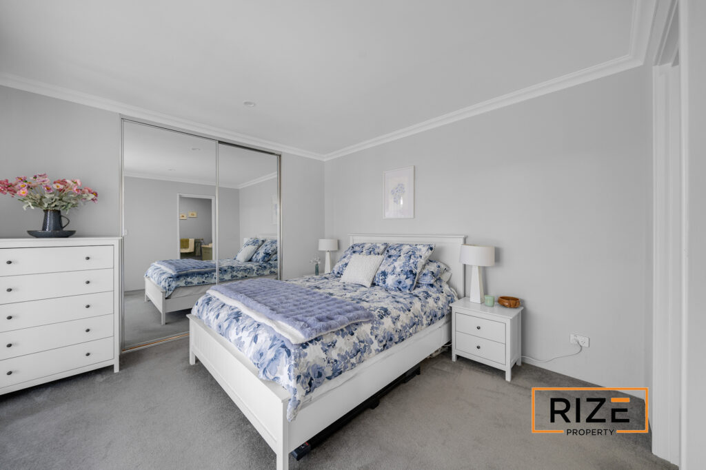 15 Formosa Way, Banksia Grove_LR_Logo-26