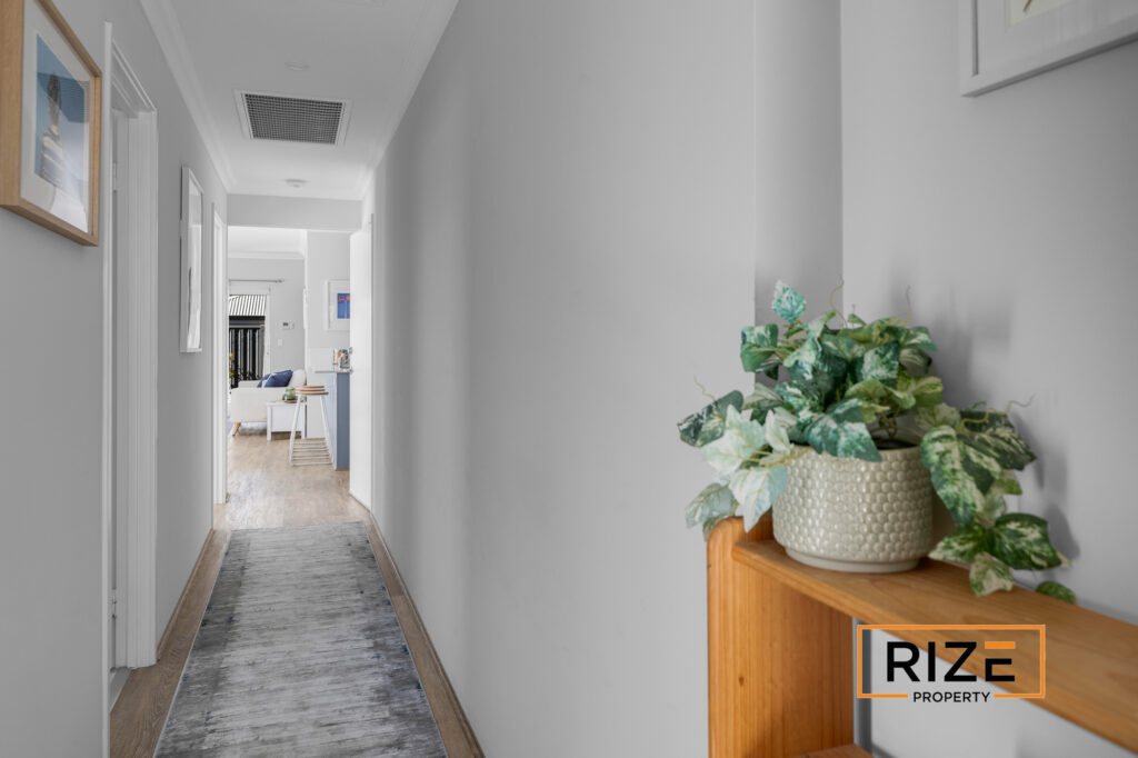 15 Formosa Way, Banksia Grove_LR_Logo-5