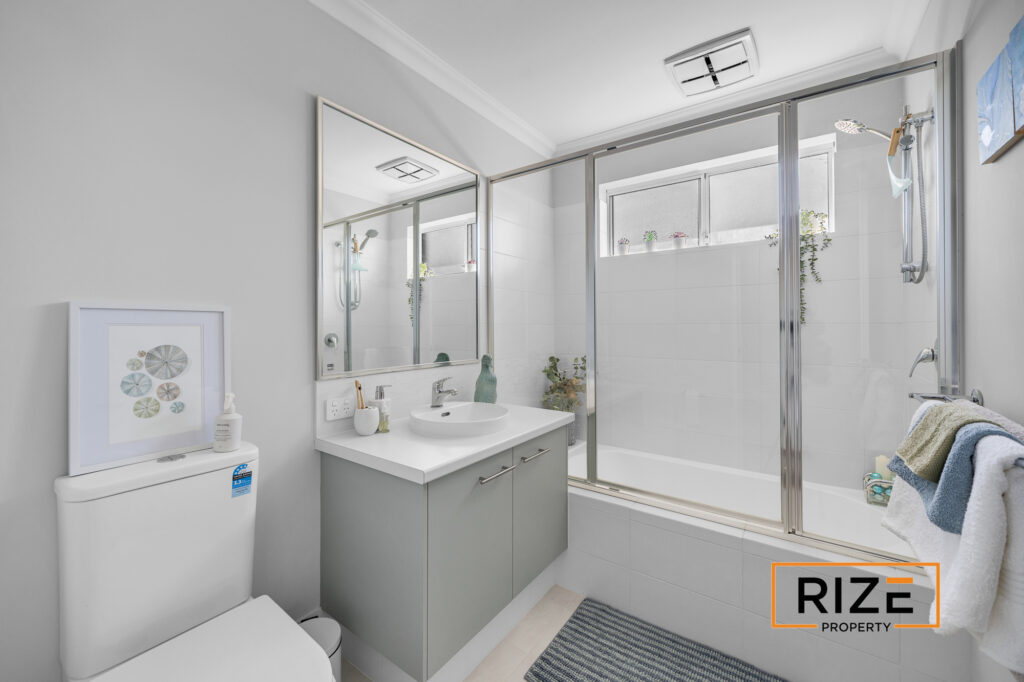 15 Formosa Way, Banksia Grove_LR_Logo-7