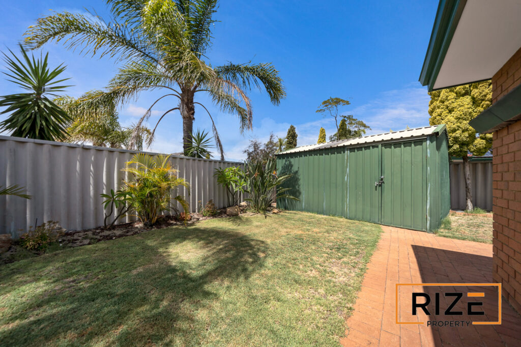 16 Ollera Meander, Carrama_LR_Logo-32