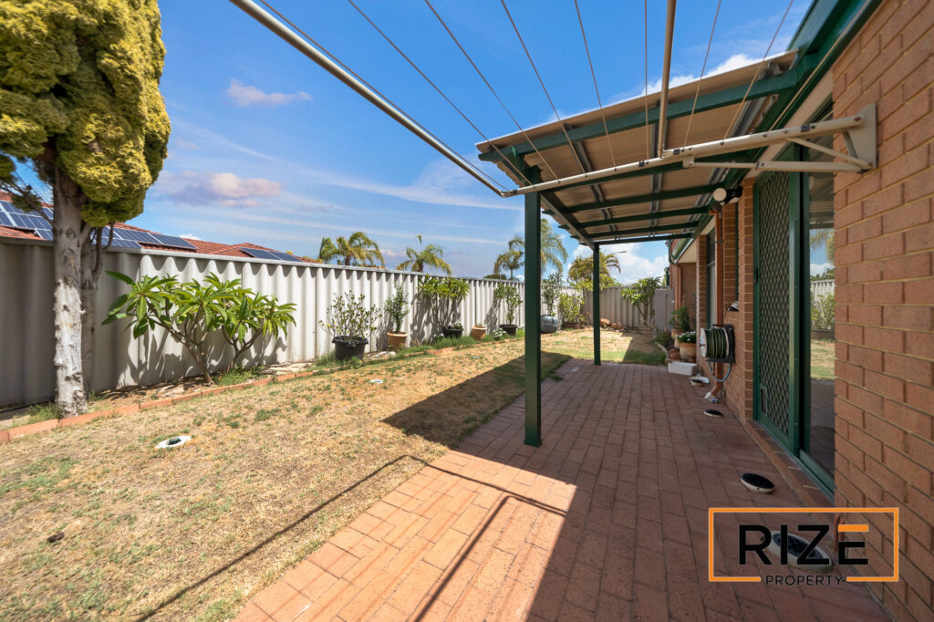 16 Ollera Meander, Carrama_LR_Logo-34