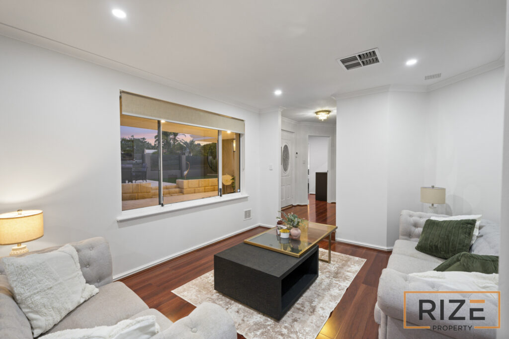 26 Burley Griffin Mews, Joondalup-14