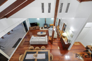 TW23-Ashley-Ave-Quin_6527-3c4f-934d-6297-dff7-3810-2b0d-c5cd_20251203043147