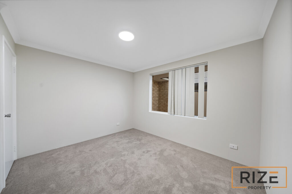 3 Lyndavale Loop, Carramar-12