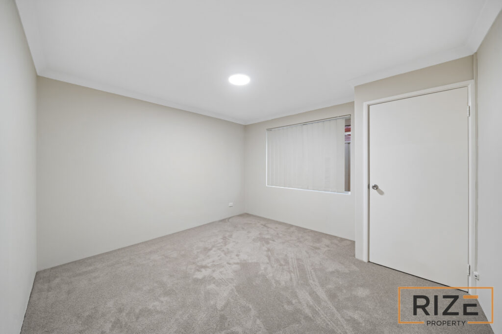 3 Lyndavale Loop, Carramar-15