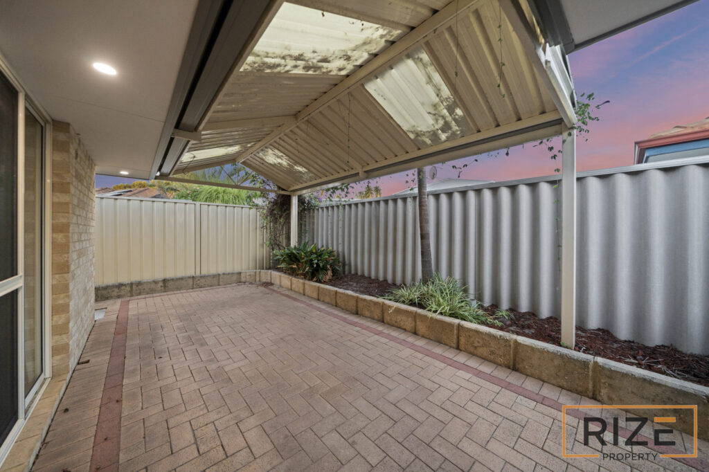 3 Lyndavale Loop, Carramar-20