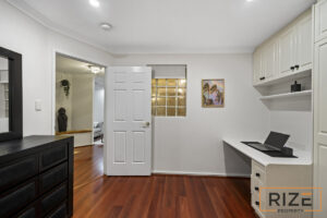 26-Burley-Griffin-Me_2871-2e99-9937-c060-cbe1-d43d-e8ca-e220_20260225042956