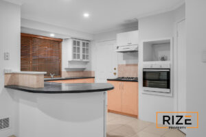 46-Innesvale-Way-Car_de1e-08e2-db69-985e-74df-20e7-5e0a-7091_20260411064624