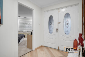 51-Camelot-Grove-Car_02e8-e75d-0cbd-2ebb-803f-d0f1-77ba-452b_20260417061111