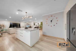 51-Camelot-Grove-Car_5ffd-702e-4b2a-416a-8929-34d5-452c-11f3_20260417061203