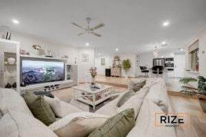 51-Camelot-Grove-Car_cc09-e92e-0677-6acb-8622-4a3f-426f-2d18_20260417061201