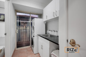 51-Camelot-Grove-Car_ddb8-4797-1ce0-a3bb-28a9-6911-74d4-da7c_20260417061132